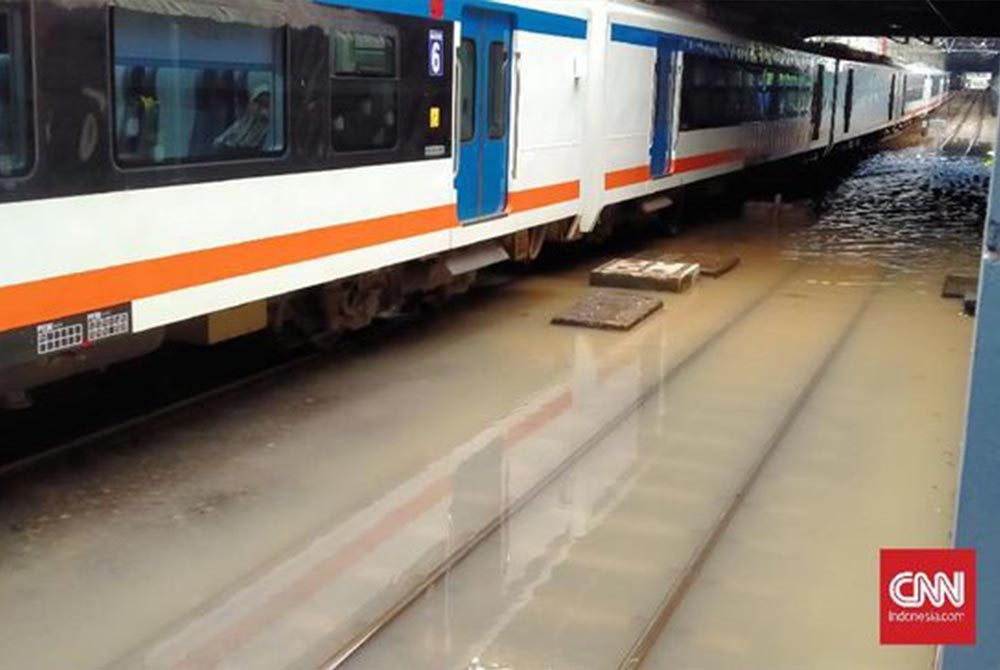Banjir Semarang, Jalur Kereta Tawang-Alastuwa Masih Terputus
